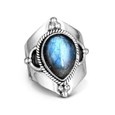 Teardrop Labradorite ring Beautiful boho design. Genuine gemstone. Made of sterling silver.*Our jewelry features natural, genuine gemstones, ensuring each piece is unique and one-of-a-kind. Please note that, as no two gemstones are identical, the jewelry you receive may vary from the photos.Material: Genuine Sterling Silver 92.5Gemstone: LabradoriteRing size: Choose your sizeLength/wide: 25mmCondition: Brand new Bohemian Teardrop Gemstone Ring, Bohemian Teardrop Turquoise Ring In Silver, Silver Teardrop Bohemian Rings, Bohemian Silver Turquoise Ring For Healing, Bohemian Silver Teardrop Turquoise Ring, Bohemian Silver Turquoise Teardrop Ring, Bohemian Silver Moonstone Ring Nickel Free, Bohemian Large Stone Moonstone Ring, Bohemian Sterling Silver Moonstone Ring Nickel Free