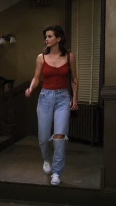 Details  • Monica geller outfits  • Casual outfits  • Outfit inspiration  • Friends Dramatic Classic Style, Monica Geller Outfits, 90s Inspired Outfits, Dramatic Classic, Monica Geller, Tv Show Outfits, Outfit 90s, 90s Fashion Outfits