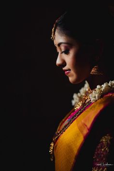 A Colourful Bangalore Wedding With The Bride In A Multi-Hued Silk Saree Single Photoshoot, Pose Bride, Traditional Photoshoot, Bangalore Wedding, Makeup Shoot