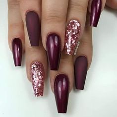 Burgundy Nail Designs, Nails With Glitter, New Years Eve Nails, Maroon Nails, Pretty Nail Art Designs, Burgundy Nails, Coffin Nails Long, Winter Nail Designs, Pretty Nail Art