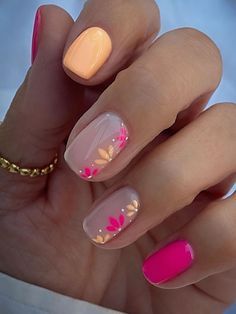 Simple Gel Nails, Summery Nails, Her Nails, Cute Gel Nails, Vacation Nails, Short Acrylic Nails Designs, Beach Nails, Dipped Nails, Floral Nails