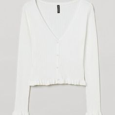 -New Without Tags! -Marked As Size M But Can Fit An S Purple Lady, Fashion Basics, Cardigan White, Fitted Cardigan, H&m Tops, V Neck Cardigan, Cardigan Top, White Cardigan, H&m Women