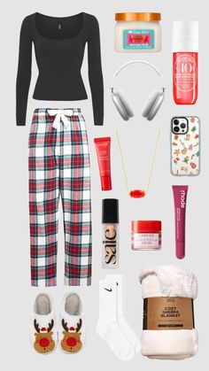 Christmas Pajama Outfit Ideas, Christmas School Fits, Christmas Pj Party Outfit, Burrr Basket, Cute Christmas Outfits, Teen Outfits, Cute Dress Outfits, Casual Preppy Outfits, Trendy Outfits For Teens