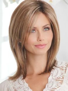 Mid Length Hair Cuts, Ombre Medium Hair, Light Brown Hair With Highlights, Longbob Hair, Buy Wigs, Medium Length Hair With Layers, Hair With Highlights, Hair Cuts For Women, Hair With Layers