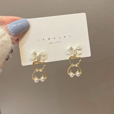 Material: Alloy Color: Sterling Silver Needle Cute Bear Ear Studs Pairs Style: Japan and South Korea Korean Earrings Aesthetic, Cutest Earrings, Korean Jewellery, Stylish Jewelry Accessories, Ethereal Jewelry, Pretty Jewelry Necklaces, Sweet Earrings, Korean Earrings, Jewelry Accessories Ideas