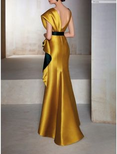 Sheath / Column Evening Gown Elegant Dress Formal Wedding Guest Floor – Koutun Dress Fitted Yellow Gown For Banquet, Floor-length Wedding Dress For Ceremony, Yellow Floor-length Dress With Sweep Train, Satin Full Length Evening Dress For Wedding, Full-length Satin Evening Dress For Wedding, Full Length Satin Evening Dress For Wedding, Elegant Floor-length Evening Dress For Ceremony, Full-length Satin Wedding Gown, Full Length Satin Wedding Gown