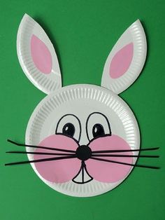 a paper plate with a bunny face on it