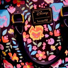 Loungefly X Disney Alice In Wonderland Vegan Leather Crossbody Bag With Beautiful Floral Wonderland Print. Gold Metal Zippers And Hardware. Two Sides / Compartments. Enamel And Metal Alice Zipper Charm. New Without Tags. W: 10″ X H: 8.5″ X D: 4″ Disney Bags For Daily Use, Daily Disney Style Bag, Disney Satchel Bag For Everyday Use, Cute Multicolor Bags For Disney Trips, Disney Style Travel Shoulder Satchel Bag, Disney Travel Bags With Detachable Strap, Disney Style Shoulder Bag For Travel, Disney Multicolor Bags With Adjustable Strap, Disney Shoulder Bag With Removable Pouch For Travel