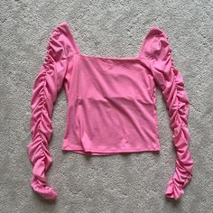 Brand New, Never Worn, Pink H&M Top. Straight Across The Chest Area, With Ruffled Sleeves (Long). Perfect For A Spring Top Or A Girls Night Out Cotton Lace Tops, Tie Sleeve Blouse, H&m Blouse, H&m Top, Black Blouse Long Sleeve, Pleated Blouse, Black Long Sleeve Top, Basic Dress, Long Sleeve Knit Tops