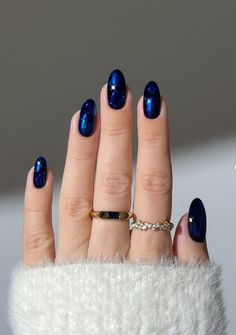 dark blue winter nail polish color. festive holiday nails. Nail Polish Colors Winter, Winter Nail Polish, February Nails