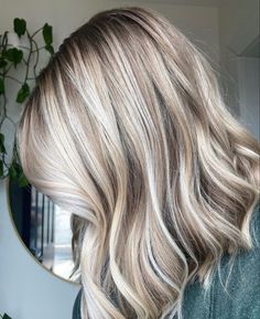 Ashy Blonde Bob, Brown Lowlights, Gray Blonde, Grey Blonde Hair, Blonde Hair Transformations, Summer Blonde, Ashy Blonde, Highlights Lowlights