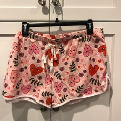 Nwot Sellers Pay 20% In Fees Please Do The Math & Get $0 For Shipping Fit: This Style Fits True To Size. -Shorts: - Elasticized Drawstring Waist - Knit Construction - Heart Print - Approx. 9.5" Rise, 3" Inseam Fiber Content Short: 100% Cotton Care Machine Wash Super Cute Hearts 19061867 Pink Short-length Sleepwear For Bedtime, Pink Short Length Sleepwear For Bedtime, Pink Cotton Pajama Shorts For Overnight, Cotton Bottoms With Heart Print, Cute Short Sleepwear For Pajama Party, Cute Short Sleepwear For Loungewear, Cute Short Length Sleepwear For Pajama Party, Pink Heart Print Bottoms For Loungewear, Comfortable Pink Pajama Shorts For Pajama Party