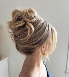 Classy Updo, Cute Ponytail Hairstyles, Formal Hair, Mother Of The Bride Hair, Bridal Hair Inspiration, Hair Set, Hairstyles For Layered Hair, Peinados Recogidos, Makeup Wedding