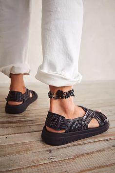 Vegan Sunrise Bay Sandals | Free People Artsy Chic, Black Huarache, Huarache Sandals, Classic Sweater, Over 50 Womens Fashion, Street Style Summer, Leather Slide Sandals, Street Style Chic, Jewelry Outfit