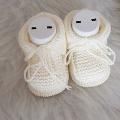 White Knitted Winter Booties, White Knitted Booties For Winter, Knitted Overalls, Homecoming Outfit, Knit Wear, Baby Hands, Newborn Outfit, Gender Neutral Baby, Baby Romper