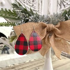 Christmas Faux Leather Teardrop Dangle Earrings Red Buffalo Plaid New With Tags Measurements Drop Length: 3” Width: 1.5” Red Buffalo Plaid, Teardrop Dangle Earrings, Earrings Red, Buffalo Plaid, Buffalo, Dangle Earrings, Faux Leather, Jewelry Earrings, Plaid