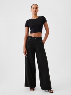 Gap High Rise Relaxed Fit Bottoms, Gap Relaxed Fit High Rise Bottoms, Gap High-rise Relaxed Fit Bottoms, Chic High Rise Gap Bottoms, Gap Relaxed Fit Jeans For Workwear, Trendy Relaxed Fit Gap Bottoms, Gap Bottoms For Everyday Fall Use, Trendy Gap Bottoms For Fall, Trendy High-rise Gap Pants