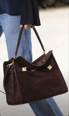 Kelly Bag, Fancy Bags, Pretty Bags, Fall Winter Outfits, Daily Fashion, Miu Miu, Fashion Inspo Outfits, Fashion Bags