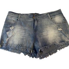 Brand New Without Tags. Bought Off Amazon But Too Big For Me. Modarani Cut Off Denim Shorts For Women Frayed Distressed Jean Short Cute Mid Rise Ripped Hot Shorts Comfy Stretchy Https://Www.Amazon.Com/Dp/B07t59slc8/Ref=Cm_sw_r_cp_api_glt_i_5fmhjt7qy0r6jmk36e5e?_encoding=Utf8&Psc=1 Jean Shorts With Leggings, Short Ripped Jeans, Cute Short Shorts, Denim Shorts For Women, Shorts Comfy, Oc Outfits, Ripped Shorts, Jean Short, Hot Shorts