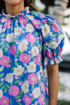 This blouse just wants you to love it! It's so fab and fun! That abstract floral print is so unique! We love the colors featured in the print too! This blouse can be styled for a day out and about town or a day at the office! High round neckline Short puff sleeves Floral abstract print No stretch Sydney is wearing the small. Say You Love Me, Blue Floral Blouse, Mint Julep Boutique, Abstract Floral Print, Floral Abstract, You Love Me, Floral White, Model Fits, Say I Love You