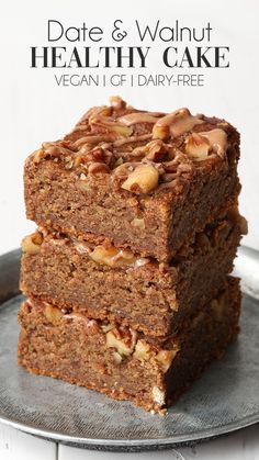 Gluten Free Date Cake, Clean Healthy Desserts, Date Walnut Cake, Recipes With Dates Healthy, Healthy Date Desserts, Baking With Dates, Dates Recipes Healthy, Medjool Date Recipes, Antinflammatory Recipes