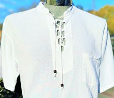 Casual Pueblo GUAYABERA  Shirt 100% COTTON GAUZE PRE-WASH WHITE color                                 Handmade by artisans in Mexico  100 % Cotton gauze (High quality)  Short Sleeve Casual One front bottom pocket This is the perfect shirt for any occasion! Casual White Shirt, Guayabera Shirt, White Shirt Men, Summer Fresh, Summer Sports, Front Bottoms, Perfect Shirt, Art Drawing, 3d Art