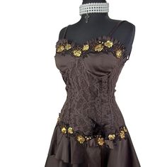 🪩 Vintage Gothic Beaded Sequin Embroidery Lace Waisted Brown Cocktail ' Party Dress    🪩 Size XS ' 6    🪩 Back Zip , Has  Stretch , No See Through , Padded Cup  🪩  Pit to pit 38 cm        Waist 34 cm        Hips 47 cm        Length 82 ' 103 cm  📏 Measurements were taken on flat ground 📏 🪩 Thank you for looking at our page, all dresses are vintage some are new with tags and some have been previously worn. Some dresses may gave some signs of wear due to the vintage condition however, dresse Elegant Sleeveless Costume Corset Dress, Elegant Sleeveless Corset Dress For Costume, Fitted Corset Dress For Costume Party, Sleeveless Mini Dress For Fancy Dress Occasions, Fitted Sleeveless Mini Dress For Fancy Dress Occasions, Fitted Sleeveless Mini Dress For Fancy Dress, Fitted Lace Mini Dress For Costume Party, Costume Dresses With Sequins For Party Season, Costume Sequin Dresses For Party Season