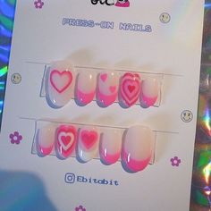 Heart Nail Ideas, Winter Nail Art Designs, Heart Nail Designs, Punk Nails, Cute Simple Nails, Heart Nail