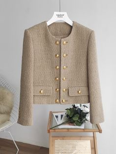 Buy Short Double Breasted Tweed Jacket exclusively at LeStyleParfait.com ❣️ #tweedjacket #tweedblazer #new #newfashion #womensclothing #lestyleparfait #style #buy #fashiontrends #beautiful #sale #trendy #fashionwear #trends #cute #fashion #love #happy #online #outfits #lestyleparfaituk #picoftheday #best #instagood Tweed Jacket Style, Tweed Jacket Outfit, Womens Tweed Jacket, Tweed Top, Blazer Pattern, Women Dresses Classy, Tweed Coat, Pocket Cardigan, Dress Up Outfits