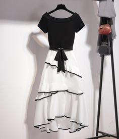 Black and white dress summer dressFabric: BlendedSize: S, M, L, XLS length 128 bust 82-90 waist 66M length 129 bust 84-92 waist 70L length 130 bust 86-94 waist 74XL length 131 bust 88-96 waist 78 Black And White Dress Outfit Party, Black And White Dress Aesthetic, Black And White Dress Outfit Formal, Black White Dress Outfit, Chiffon Dress Outfit, White Classy Dress, Black And White Clothes, Black Off Shoulder Top, Dress Outfits Party