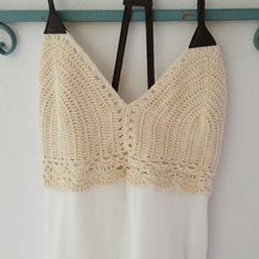 This Is A Gorgeous, Never-Worn Top With A Crochet Bodice And Flown White Bottom. Double Zero, Bohemian Tunics, Bodice, Tunic Tops, Brand New, Womens Tops, White, Crochet, Women Shopping