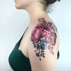 Floral Watercolor Tattoo, Painting Underwater, Floral Tattoo Shoulder, Tattoo Diy, Tattoo Shoulder, Underwater Painting, Sweet Tattoos, Painting Decoration