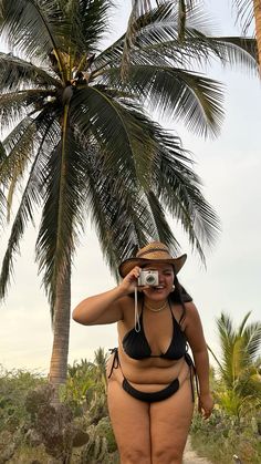 Plus Size Yoga Aesthetic, Vacation Pictures Plus Size, Beach Aesthetic Plus Size, Plus Size Beach Aesthetic, Mid Size Bikinis Aesthetic, Mid Size Beach, Beach Pictures Plus Size, Plus Size Beach Pics