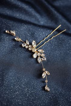 A decorative hairpin, made of shiny crystals and zircons, fits perfectly into the glamour style, but will add a unique shine and elegance to romantic stylings. A neat composition will decorate various updos in a chic way - various types of buns or wedding ponytails Length - 12 cm, width - 3 cm. Crystal Bridal Accessories, Types Of Buns, Bridal Accessories Hair, Wedding Ponytail, Shiny Crystals, Wedding Hair Pin, Silver Bridal Jewellery, Wedding Silver, Glamour Style