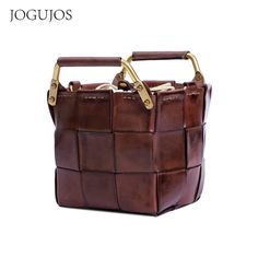 SPECIFICATIONSBrand Name: mocrcrelHandbags Type: TotesTypes of bags: Handbags & Crossbody bagsMain Material: GENUINE LEATHERLining Material: POLYESTERShape: SQUAREPlace Of Origin: GUANG DONG ProvincePlace Of Origin: GUANG DONG ProvinceOrigin: Mainland ChinaCN: GuangdongHardness: SOFTPattern Type: SolidInterior: Cell Phone PocketInterior: Interior Zipper PocketOccasion: VersatileGender: WOMENStyle: vintage Work Bags Laptop, Edward Bess, Bucket Handbags, Clive Christian, Paloma Picasso, Waterproof Backpack, Laura Geller, Leather Bucket Bag, Cow Boy