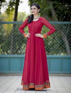 Handloom Dress, Frocks And Gowns, Ethnic Wear Indian, Traditional Gowns, Indian Kurti