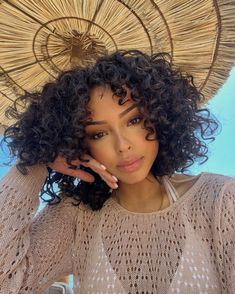 Bob Hairstyles For Black Women, Perfect Curly Hair, Short Curly Haircuts, Mixed Hair, Beautiful Curly Hair, Top Hairstyles, Natural Curls Hairstyles