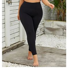 The B|Fit PULSE Leggings are essential for any workout, with squat proof fabric for superior performance, stylish design, and ultimate comfort. These leggings guarantee maximum support and flexibility for your active lifestyle. Squat Proof, Mens Joggers, Active Lifestyle, Sports Leggings, Cropped Leggings, Stylish Design, Black Leggings, Mens Shorts, Shirts Tops