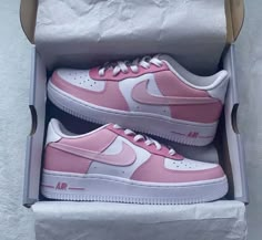 Pearl Pink Custom Air Force 1 – XX CUSTOM