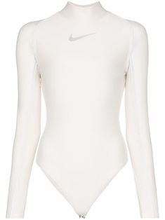 Nike X Ambush, Stile Hijab, Compression Shirts, Mode Zara, Compression Shirt, Sport Bh, White Nikes, Pretty Outfits