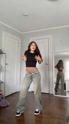 Edikted Jeans Outfit, Outfit Inspo Demetra, Clothing Inspo School, Kailee Soto, Demetradias Fall Outfits, Outfit Ideas Demetra, Edikted Outfits Ideas, Outfits Demetra, Demetra Jeans