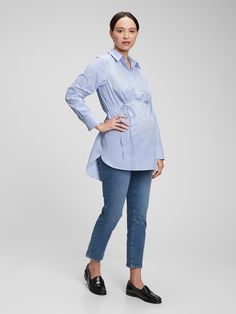 Soft weave.  Button-front placket collar.  Long sleeves.  Shirred details at waist with tie belt.  Assorted colors.  Please note: Maternity styles cannot be returned in store.  Please enjoy free returns by mail. Gap Button-up Blouse For Daywear, Collared Gap Blouse For Work, Gap Collared Workwear Blouse, Spring Button-up Tops With Tie Waist, Casual Tie Waist Blouse For Daywear, Chic Gap Blouse For Fall, Chic Gap Tops For Work, Chic Gap Blouse For Work, Elegant Gap Tops For Workwear