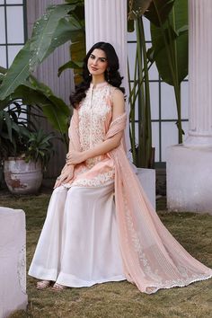 Aisha Imran. Coco Printed Dupatta, Aari Embroidery, Short Shirt, Designer Name, The Outfit, Loose Pants, Clothing Sets, Short Shirts, White Fabrics