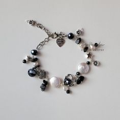 Adjustable Black Pearl Beaded Bracelets, Black Pearl Beaded Bracelets, Black Beaded Pearl Bracelets, Pearl Bracelet, Jewelry Ideas, Handmade Jewelry, Beaded Bracelets, Ships, Bracelet