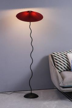 Squiggle Floor Lamp - SamuLighting Wavy Lamp, Pleated Lamp Shade, Pleated Lamp, Living Room Den, Staircase Lighting, Black Lampshade, Metal Fabric, Light Pole, Floor Light