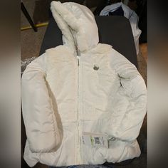 Be Sure To Pick Up This Beautiful Jacket For Your Precious Little One. The Brand Is Juicy Couture. The Jacket Is Brand New, Never Worn. Tags Are Still Attached. The Size Is A 4/5(Xs) Girls. Girls Cape, Pink Puffer Jacket, Juicy Couture Baby, Juicy Couture Jacket, Toddler Coat, Peacoat Jacket, Blue Joggers, Girls Couture, Kids Couture