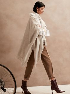 Wool-Blend Poncho with Pockets | Banana Republic Wool Clothing Women, Cream Poncho Outfit, Oversized Fringe Casual Poncho, Oversized Fringe Poncho Casual Style, Cozy Wool Poncho For Fall, Casual Cashmere Poncho For Fall, Oversized Cream Cape For Fall, Cozy Cashmere Poncho For Winter, Cozy Cashmere Winter Poncho