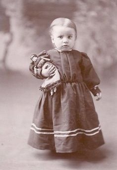 Primarily Primitives by abigailes_mommy: Vintage Little Girls & Dolls Images Antique Photos