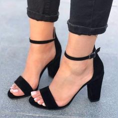 Elegant Shoes Heels, Black Mary Jane Heels, Hak Tinggi, Trendy High Heels, Trendy Heels, Fashion Shoes Sandals