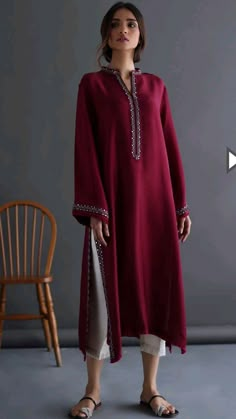 Latest Dress Design, Casual Indian Fashion, Desi Fashion Casual, Pakistani Dresses Casual, Pakistani Fancy Dresses, Salwar Kamiz, Sleeves Designs For Dresses